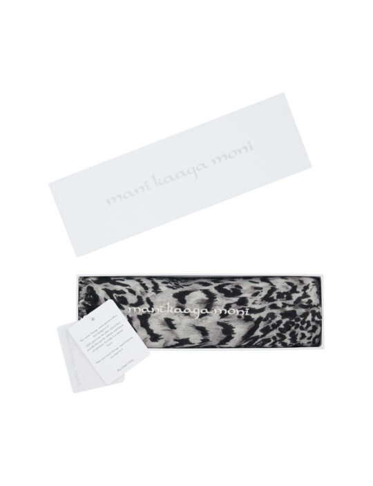 Snow Leopard - Image 3